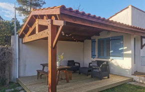 4 Bedroom Nice Home In Laiguillon La Presquile